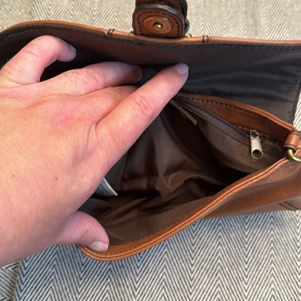 Nine West cognac leather wristlet